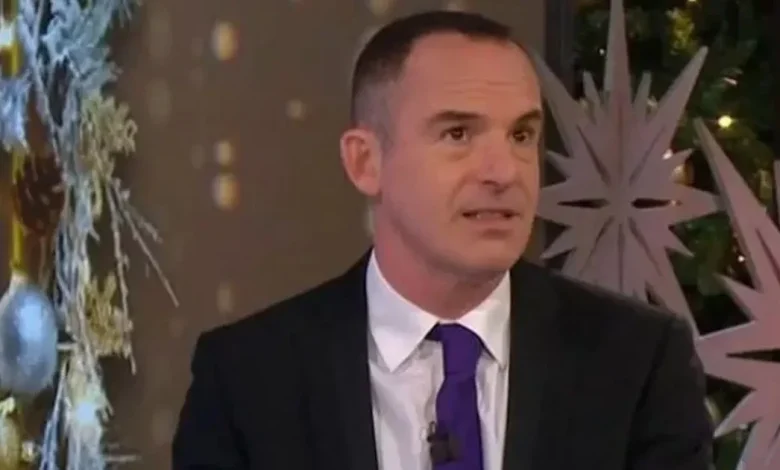 Martin Lewis tells ITV viewers 'let me be very plain' as he dispels myth about refunds