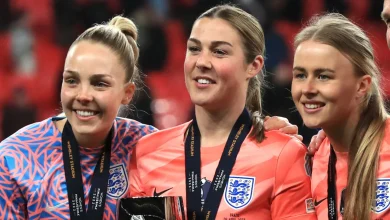 Mary Earps: Former England No 1 opens up on tensions with Hannah Hampton in Lionesses squad which led to shock retirement