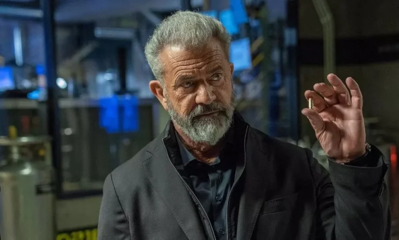 Mel Gibson hangs out with a group of local nuns while filming controversial movie in Rome