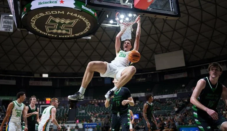 Men’s Basketball Blows Past North Dakota, 92-55