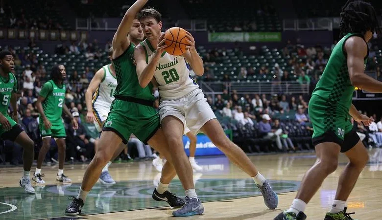 Men’s Basketball Rolls Past Manhattan, 86-56