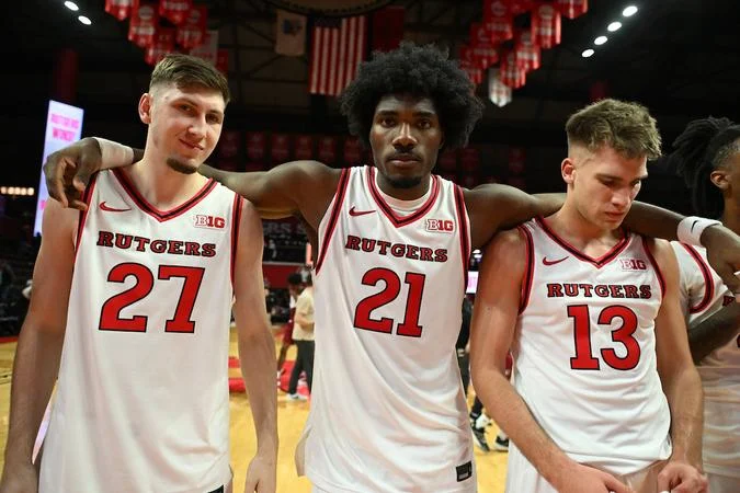 Men’s Basketball Welcomes Maine Monday Night