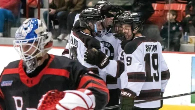 Men's Hockey Keeps Capital Skates Trophy After Shutting Out RPI