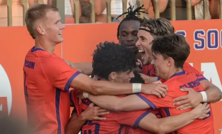 Men's college soccer: NCAA tournament first round scores, live updates, schedule