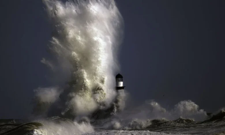 Met Office issue new 19-hour warning as 5 areas to be battered by stormy weather