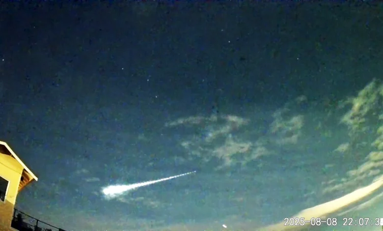 Meteor Activity Outlook for November 1-7, 2025