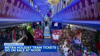 Metra holiday train tickets go on sale Monday