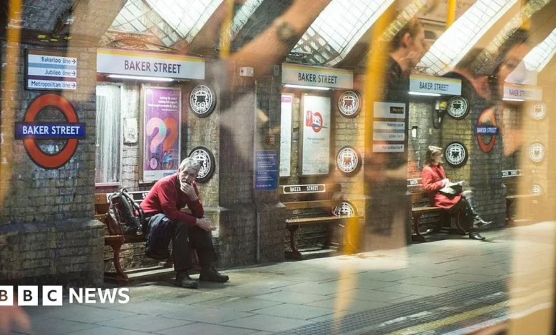 Metropolitan line shut between Baker St and Aldgate until 9 November