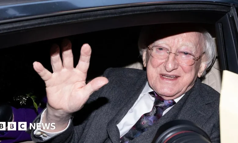 Michael D Higgins leaves Áras on last day as Irish president