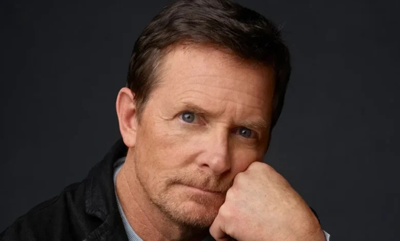 Michael J. Fox on filming Shrinking with Harrison Ford: “So fun to work with”