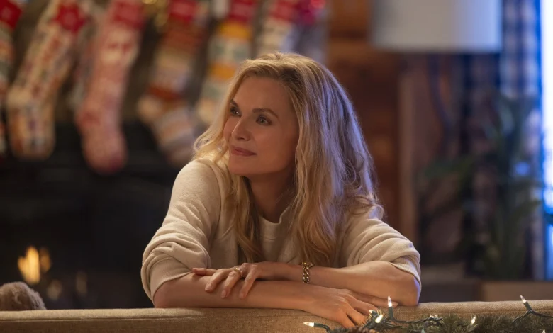 Michelle Pfeiffer walks out on her family in first 'Oh. What. Fun.' trailer