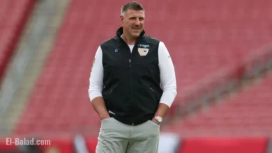 Mike Vrabel Delivers Hilarious Comparison for Patriots Veteran