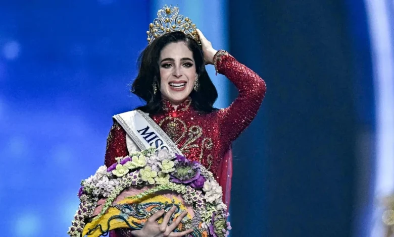 Miss Mexico, who stood up to a host's bullying, is crowned Miss Universe