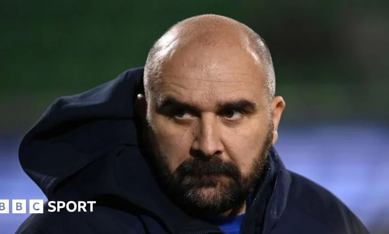 Mladen Zizovic: FK Radnicki 1923 manager dies during game