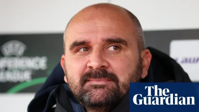 Mladen Zizovic, Radnicki 1923 coach, dies during Serbian football match