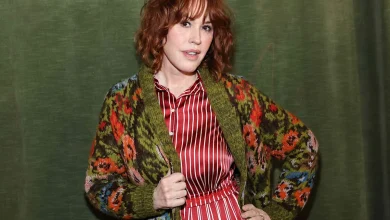 Molly Ringwald's 16-Year-Old Son Looks All Grown Up in Rare Photos
