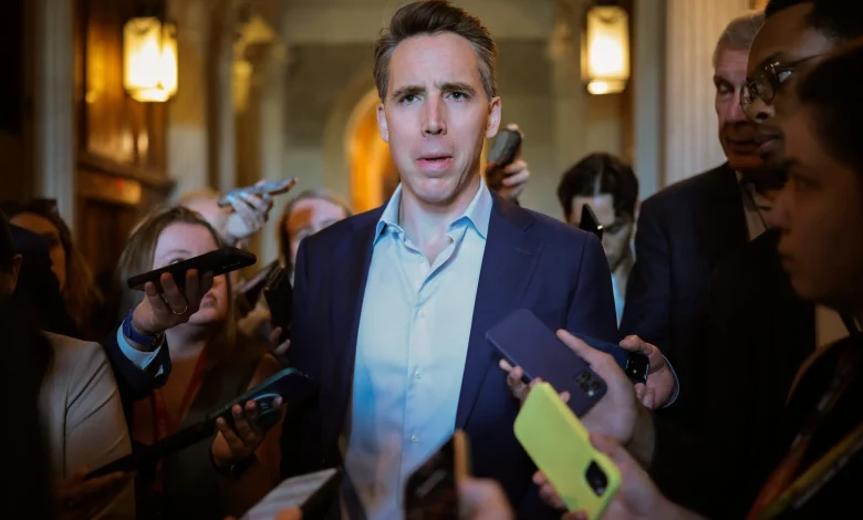 More GOP senators sound alarm on right-wing antisemitism