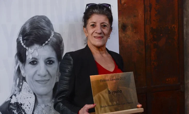 Mort de l’actrice Biyouna : cette “séquestration” dénoncée par sa fille avant son décès, “Rendez-moi ma mère”