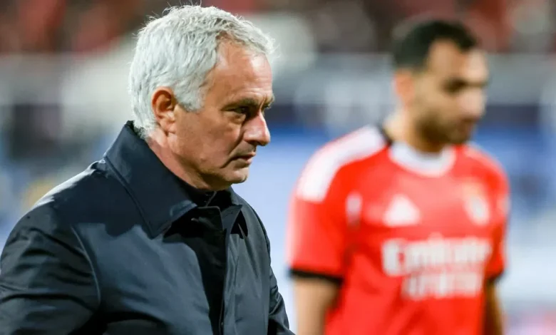 Mourinho kust geliefde oud-pupil op hoofd bij hereniging in Johan Cruijff ArenA
