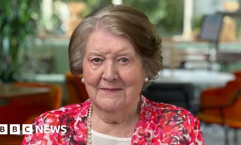 Mourners gather for Patricia Routledge's funeral in Chichester