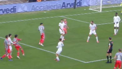 Moviola Cremonese-Roma: goal annullato a Pellegrini, mani di Mancini non da rigore