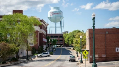Multiple shooters at Christmas tree event put 4 teens in hospital, NC cops say