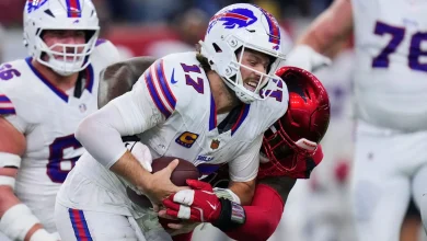NFL: Josh Allen throws interception in final seconds to seal Buffalo Bills' 23-19 loss to Houston Texans