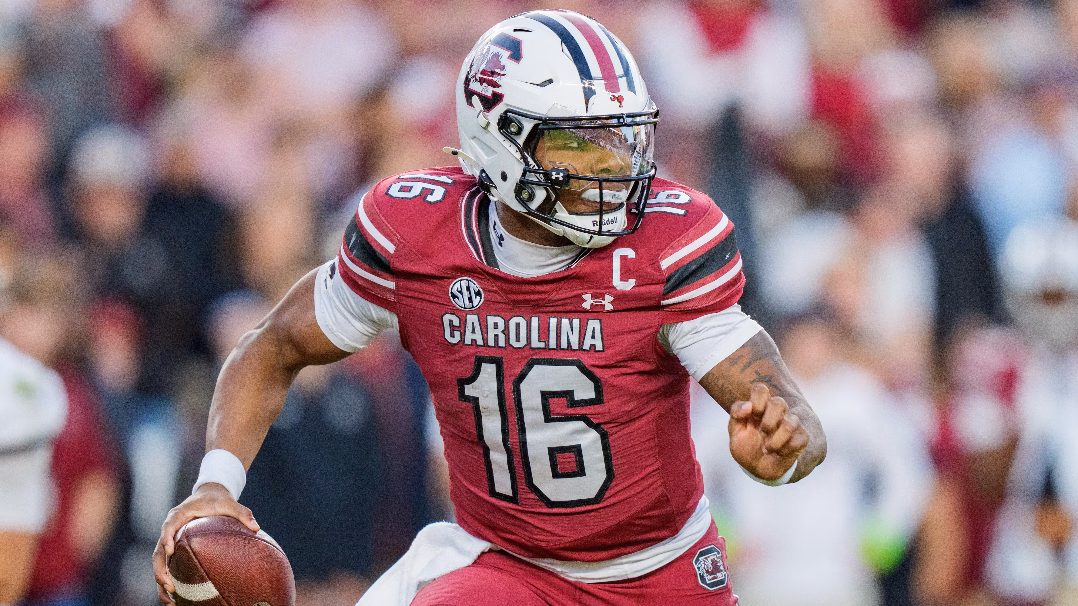 NFL Scouts Reportedly Think LaNorris Sellers Could Transfer to Miami, Forgo Draft