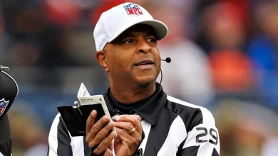 NFL ref leaves Bills-Texans game after scary non-contact injury