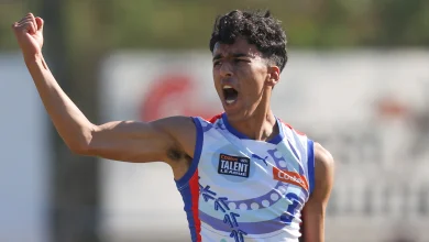 NGA graduate Saxena joins Collingwood