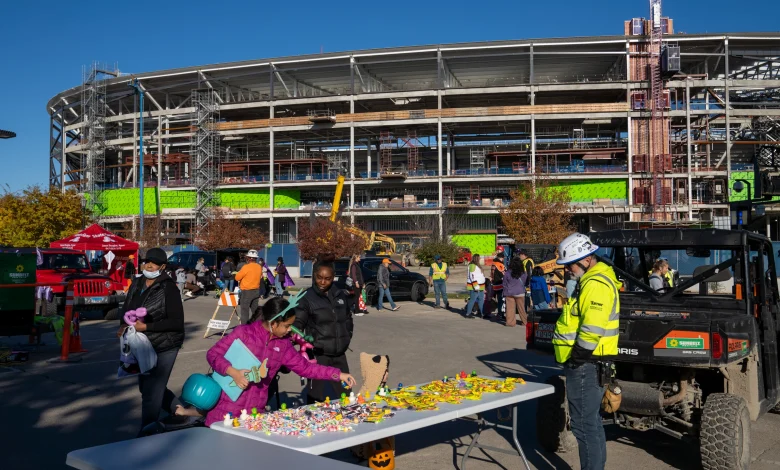 NU hosts ‘Truck-or-Treat’ on Halloween eve