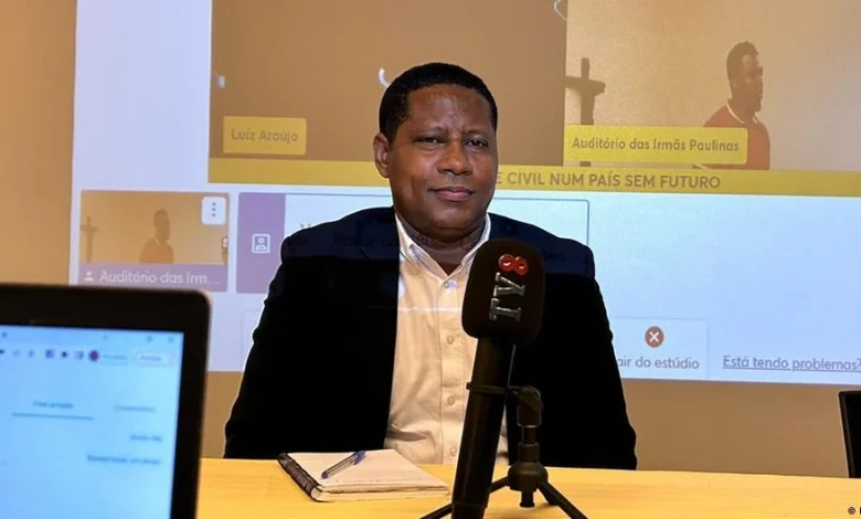 Não se justifica usar dinheiro público para um jogo