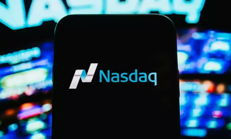 Nasdaq Turns Higher; NY Manufacturing Activity Surges In November