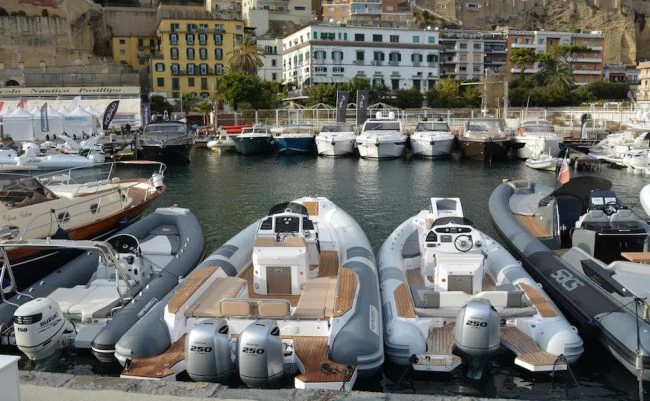 Nautica a Napoli, servono 4.000 ormeggi subito