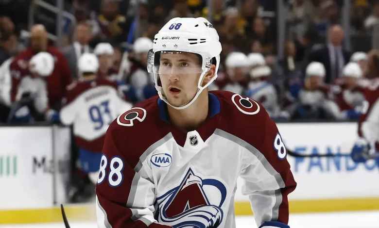 Necas Extension Makes You Wonder Why The Hurricanes Let Him Go