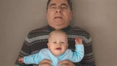 Netflix drops trailer for perfect Christmas series starring 'national treasure'