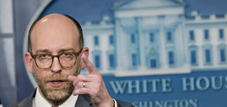 New Federal Career Staff Must Be Approved by Agency Leaders