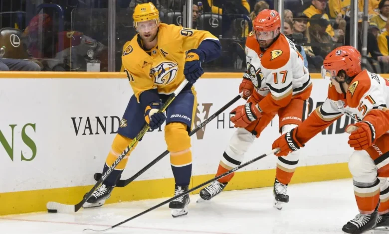 New Report Highlights Why Vancouver Canucks & Patrik Allvin Should Avoid Former 60-Goal Scorer