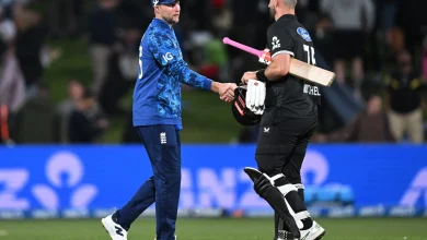New Zealand wins the toss and bowls in the 3rd ODI against England