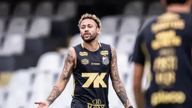 Neymar à disposição? Santos divulga relacionados para duelo com Sport