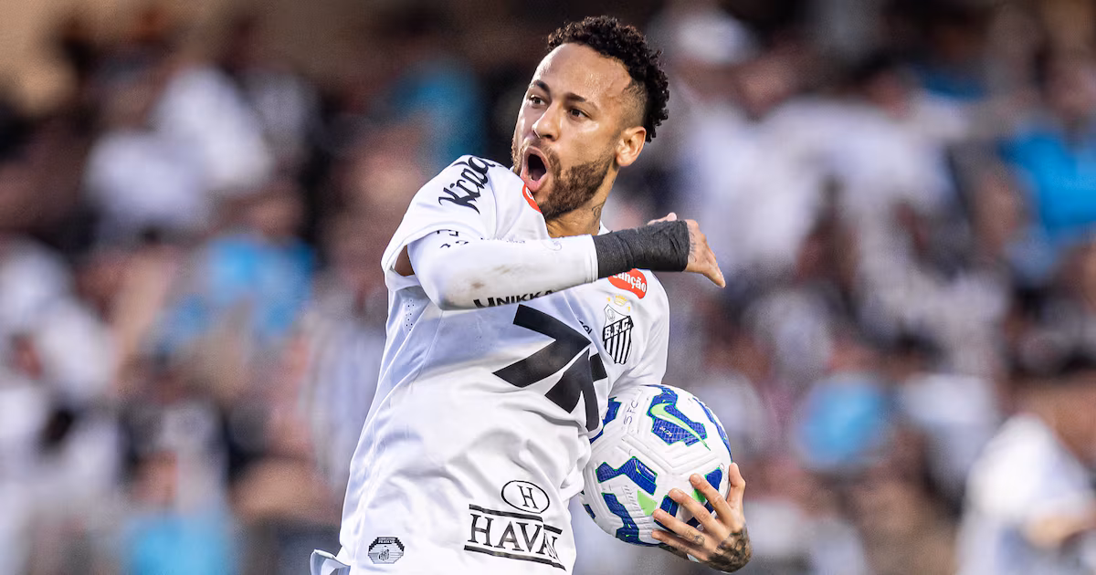 Neymar cita Romário após encerrar jejum de gols: ‘Tem que ter mais calma que médico em cirurgia’
