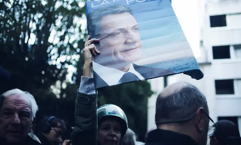 Nicolas Sarkozy remis en liberté sous contrôle judiciaire après trois semaines de détention