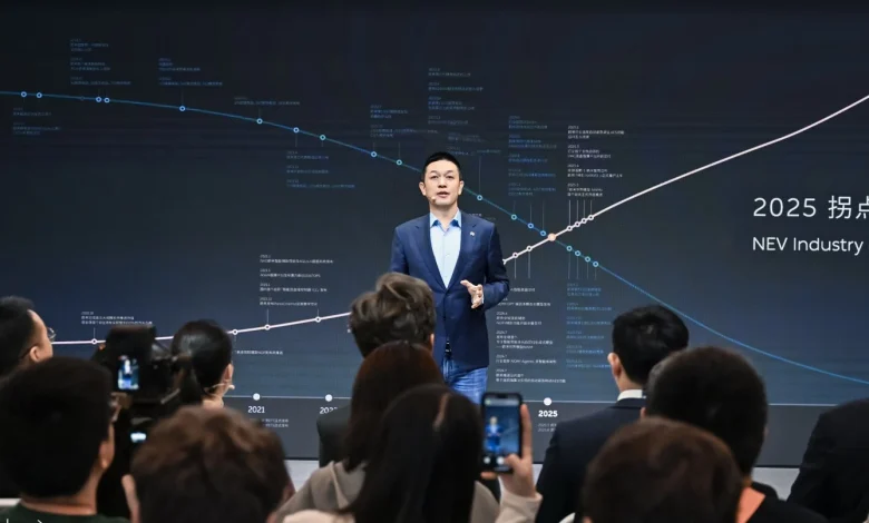 Nio Narrows Losses in Q3, Cuts Q4 Guidance Risking Profitability Target