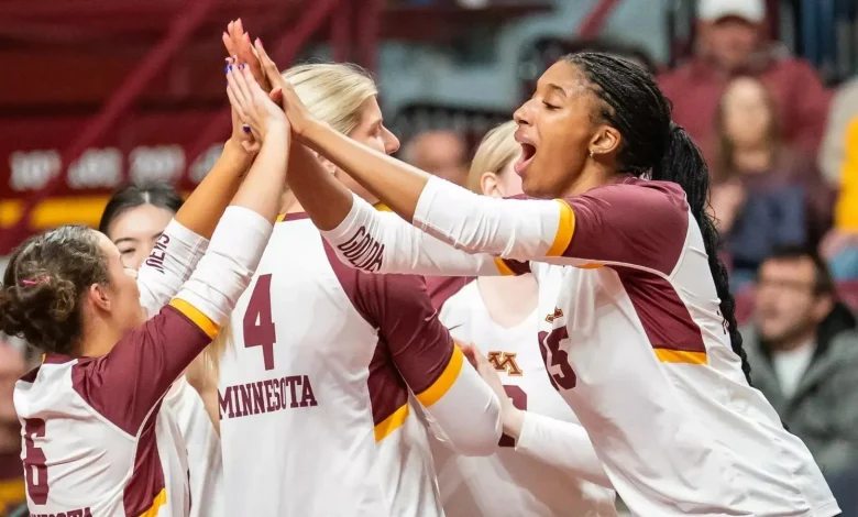 No. 22 'U' Back Home to Host No. 1 Nebraska