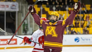 No. 3 Gophers women’s hockey team ends No. 1 Wisconsin’s 37-game unbeaten streak with 5-1 victory