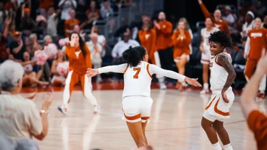 No. 4 Women's Basketball tops James Madison, 95-56