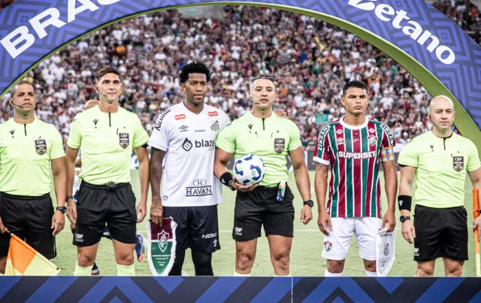 No Apito: Felipe Fernandes de Lima comanda Santos e Sport