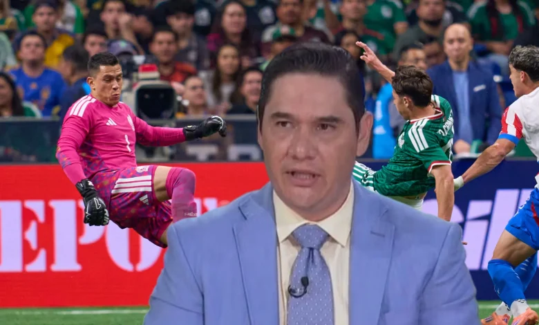 No se quedó callado, lo que dijo Moisés Muñoz tras los abucheos a Malagón en el México vs Paraguay