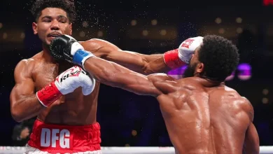 No-win situation: Darius Fulghum draws ugly with David Stevens