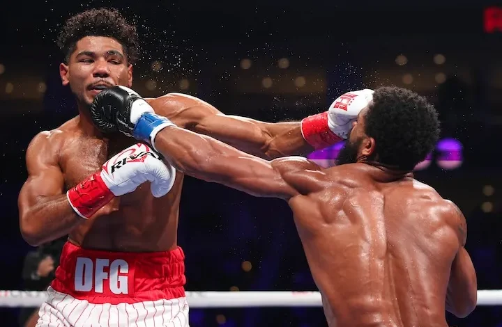 No-win situation: Darius Fulghum draws ugly with David Stevens